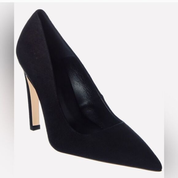 Good American The Icon Pointed Toe Pump in Black Suede - Picture 13 of 16